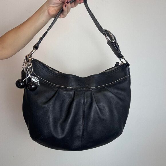 Coach Vintage y2k 2000s Soho Black Leather Shoulder Giant Bag - Picture 1 of 8